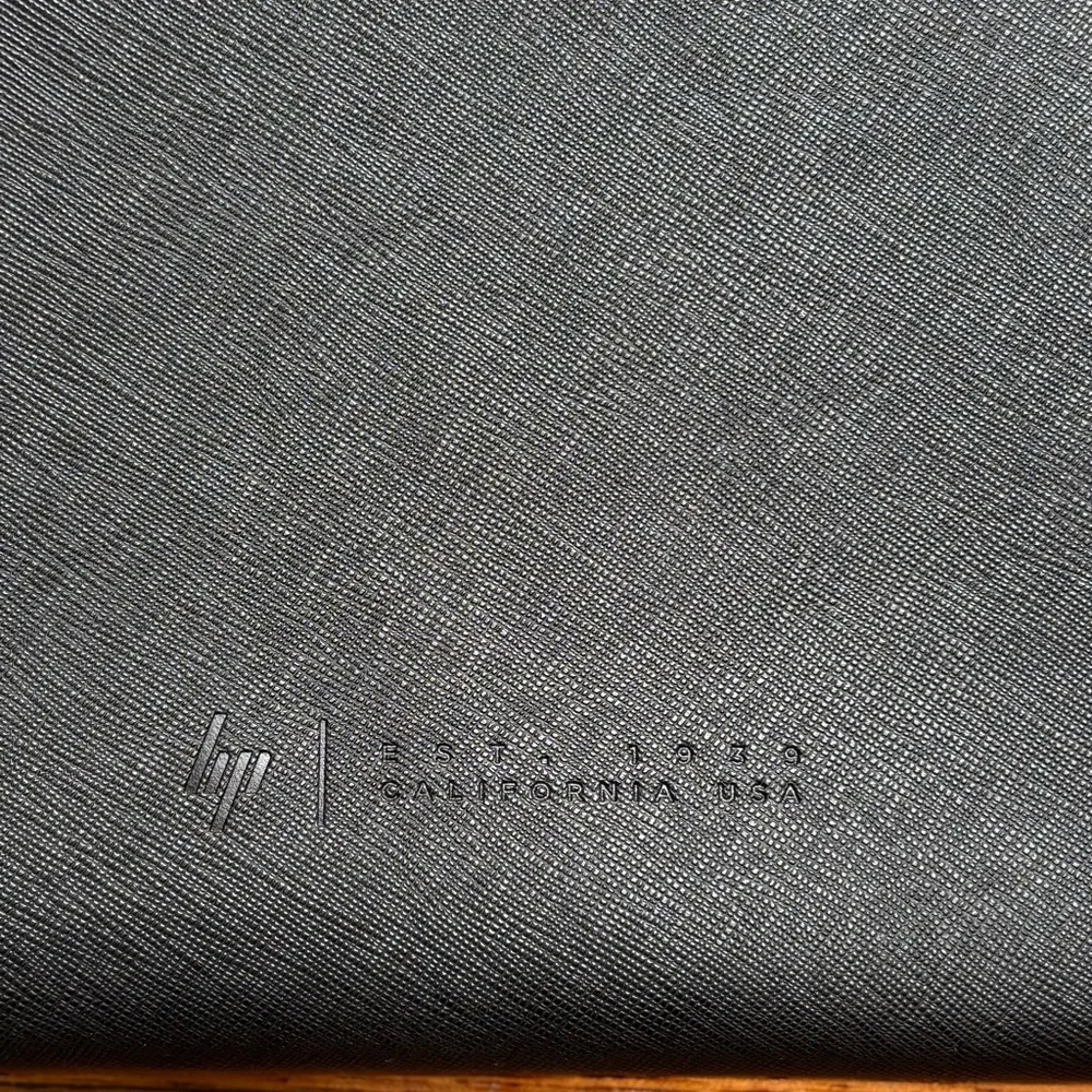 HP Spectre 33.8 cm (13.3